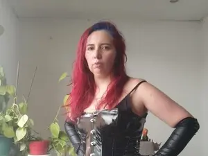 Myfreecams Watch Live Sex Cams of Ursula_fire