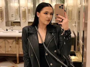 Myfreecams Nude Webcam of Alinasnoww