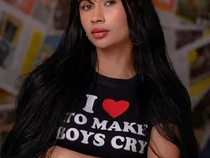 Myfreecams Watch Live Sex Cams of Lizamaranth