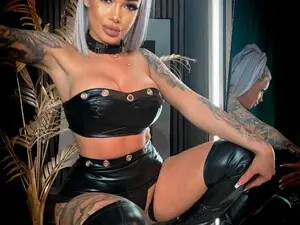 Myfreecams Live Porn of DiamondJo_