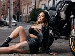 Streamate Sex Cam of AzunaStar