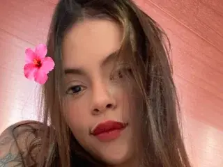 Streamate Free Porn Cam of LINARESJESICA