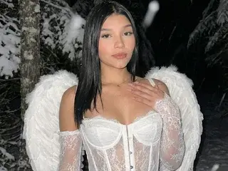 Streamate Best Webcam of LucyDilucas