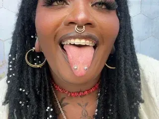 Streamate Live Sex of LaylaCummingss