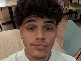 Streamate Nude Webcam of JoeMooree