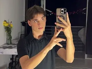 Streamate Sex Cam of jackson_millers