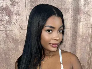 Streamate Free Porn Cam of CatalinaMontero