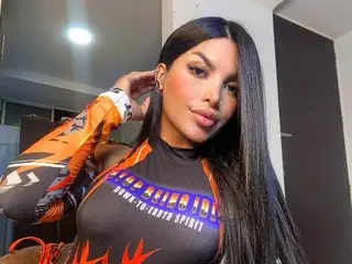Streamate Best Webcam of XXLATINAHOTXX