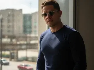 Streamate Free Porn Cam of Roy_barney70