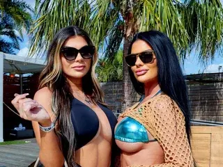 Streamate Watch Live Sex Cams of Ambersnowxoxoxo