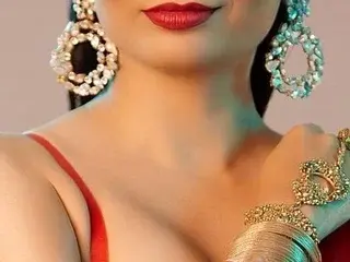 Streamate Sex Chat of RosyCurvy