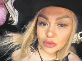 Streamate Best live sex cam show of QuinnT