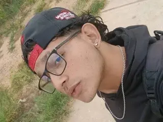Streamate Sex Chat of The_Latinboy18