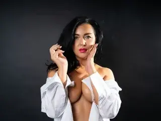 Streamate Free Live Porn of AQueenMonica