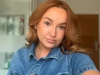 Streamate Live Porn of BritishMissPoppy