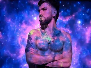 Streamate Nude Webcam of Franck_White