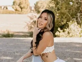 Streamate Free Live Porn of cuteskymk