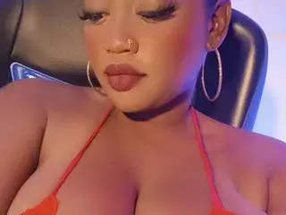 Streamate Watch Live Sex Cams of Perla_sexxy