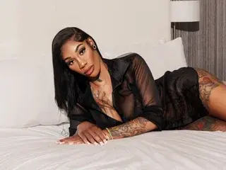 Streamate Watch Live Sex Cams of PrincessMontana