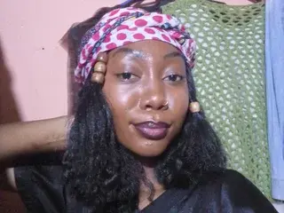 Streamate Sex Cam of SpicyMackenzie22