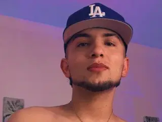 Streamate Best live sex cam show of NickieJacob