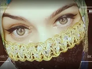 Streamate Live Sex of AniFoxx