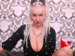 Streamate Adult Video Chat of MilfDolores