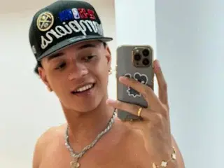 Streamate Adult Webcams of MARSHALL_SPENCER