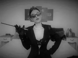 Streamate Adult Webcams of MistressMadelyn