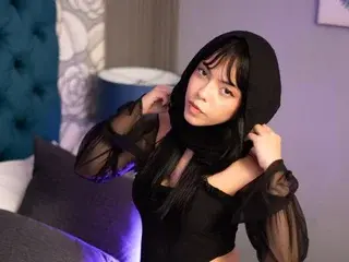 Streamate Sex Cam of VioletStaar