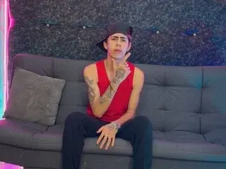 Streamate Adult Video Chat of edwin_bigcock