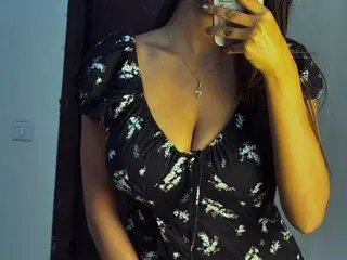Streamate Sex Chat of KajalSharma_xo