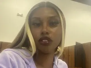 Streamate Private Sex Chat of Lailani_Diore