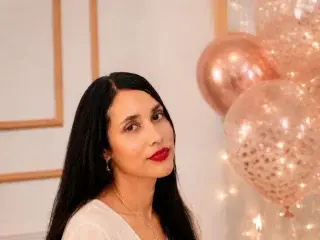 Streamate Nude Webcam of ScarletDollxxx