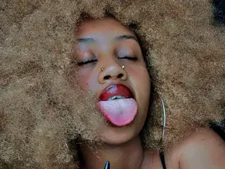 Streamate Adult Webcams of Airwhisper