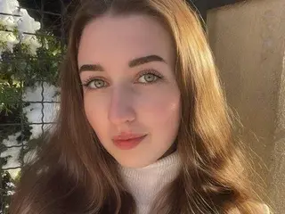 Streamate Free Porn Cam of HeylaRose