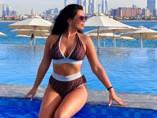 Streamate Best live sex cam show of SireniaBaby