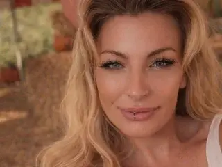 Streamate Live Porn of faith_xxsm