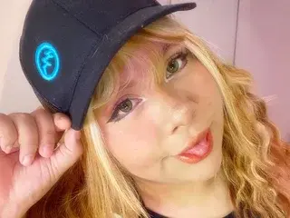 Streamate Watch Live Sex Cams of AngelicMoonnn