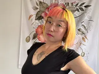 Streamate Best Webcam of LuxGray