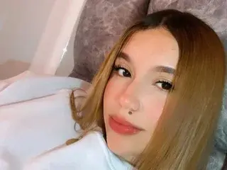 Streamate Live Sex Cam of Bailey_Alice
