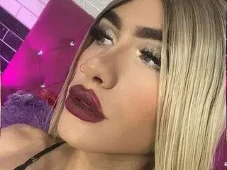 Streamate Free Porn Cam of Zamara_Kleii