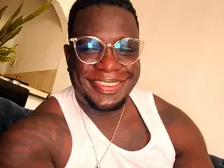 Streamate Live Sex of MuscularJohn