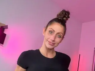 Streamate Live Sex of SkyeHotwife