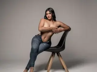 Streamate Sex Chat of CorinaBrown