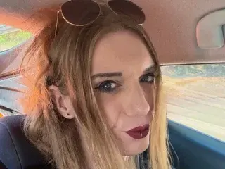 Streamate Free Live Porn of sara_ftw