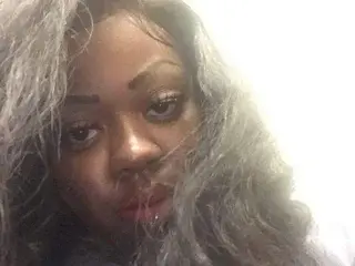 Streamate Nude Webcam of RedLips88