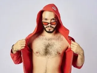 Streamate Free Porn Cam of TommyBailey