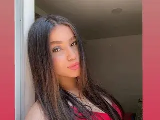 Streamate Free Porn Cam of Alma_Rosse