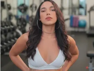 Streamate Watch Live Sex Cams of ELOISEFIT